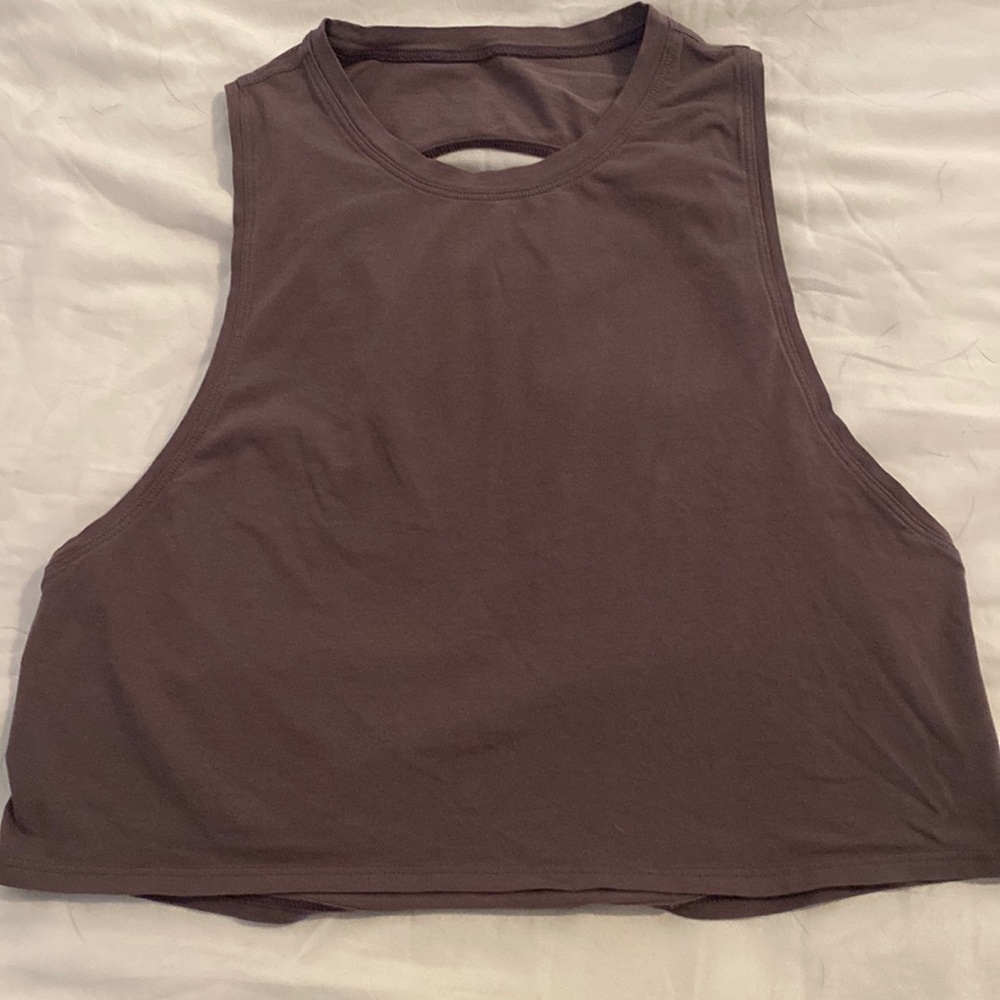 COPY - Lululemon Crop top